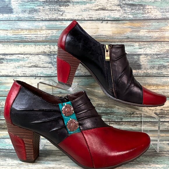 LArtiste Spring Step Booties Size 7.5-8 Red Black Leather Block Heel Zip Shootie - Picture 1 of 12